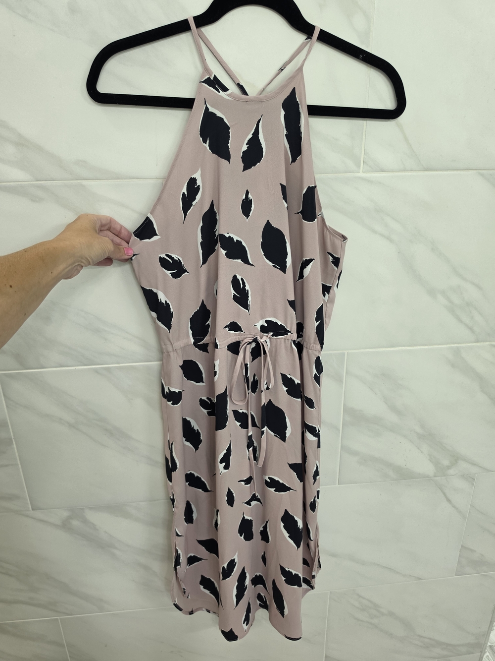 Sleeveless Pink Leaf-Print Drawstring Waist Dress